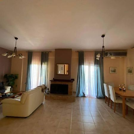 Apartament Helen'S House Paleros Zewnętrze zdjęcie