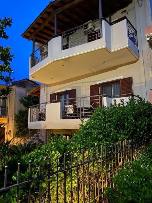 Apartament Helen'S House Paleros Zewnętrze zdjęcie