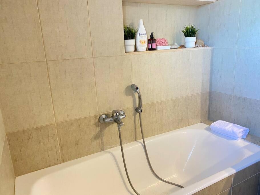 Apartament Helen'S House Paleros Zewnętrze zdjęcie